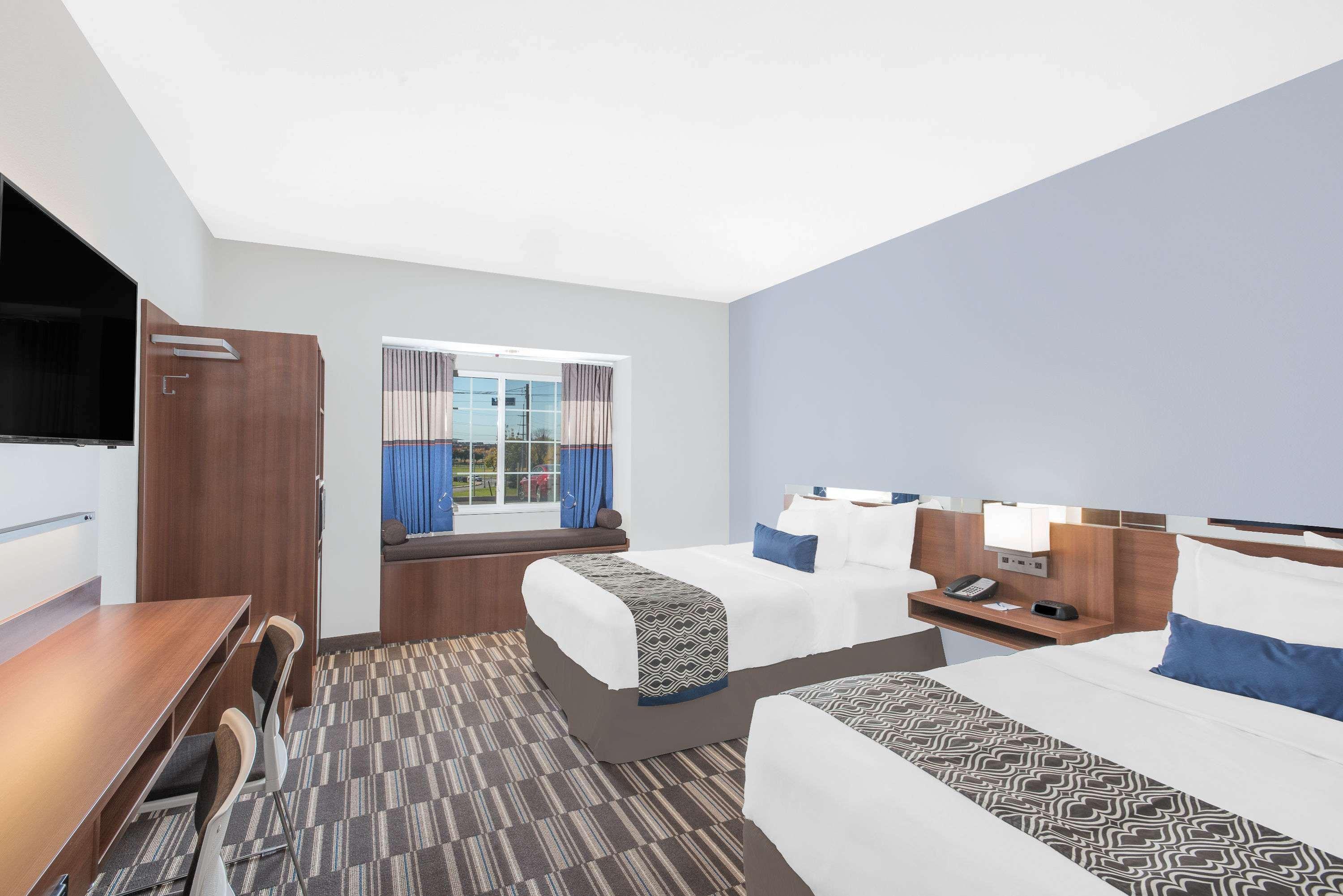 Microtel Inn & Suites By Wyndham Binghamton Bagian luar foto